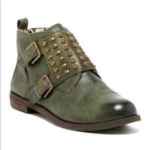 Lucky LK-DOSEY Ankle Booties